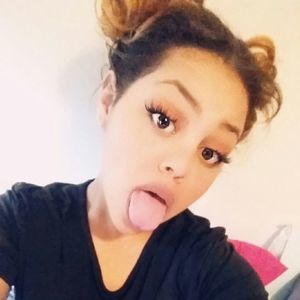 Meet your Posher, Peyton